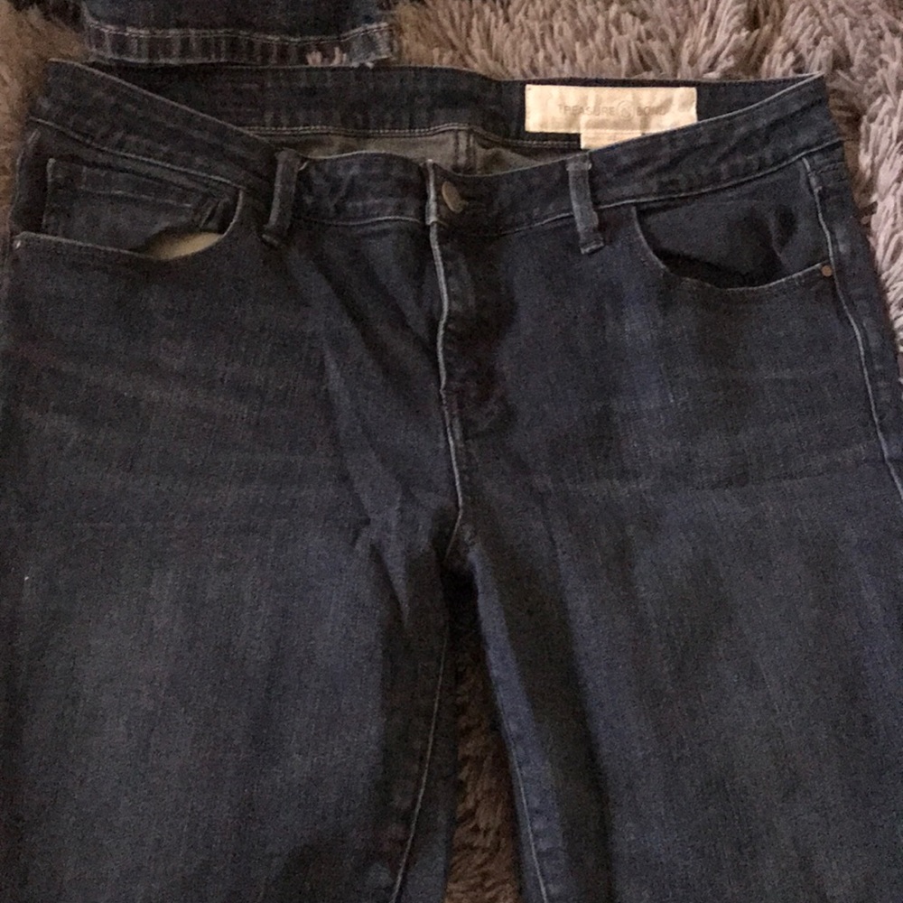Dark blue skinny jeans/straight leg